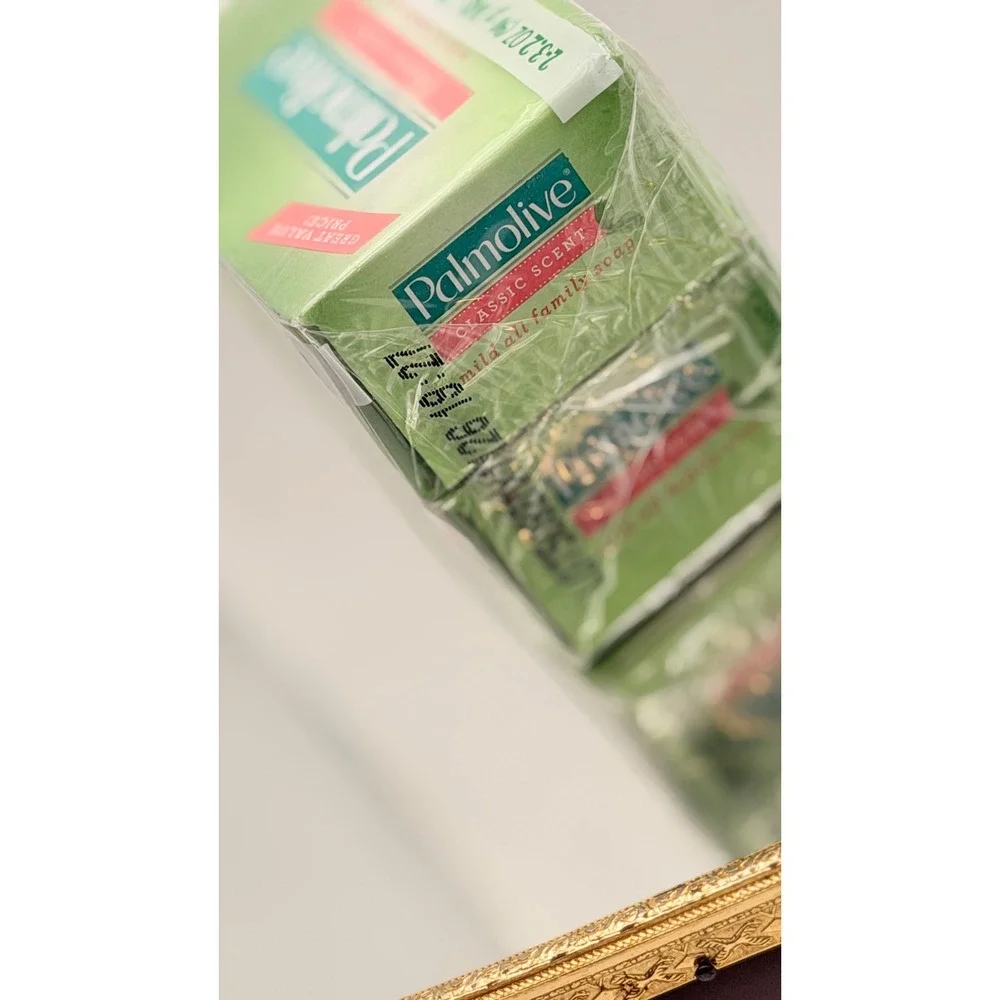 Palmolive Classic Scent Mild All Family Bar Soap 2 Pack 3.2oz Each 6.4oz Total